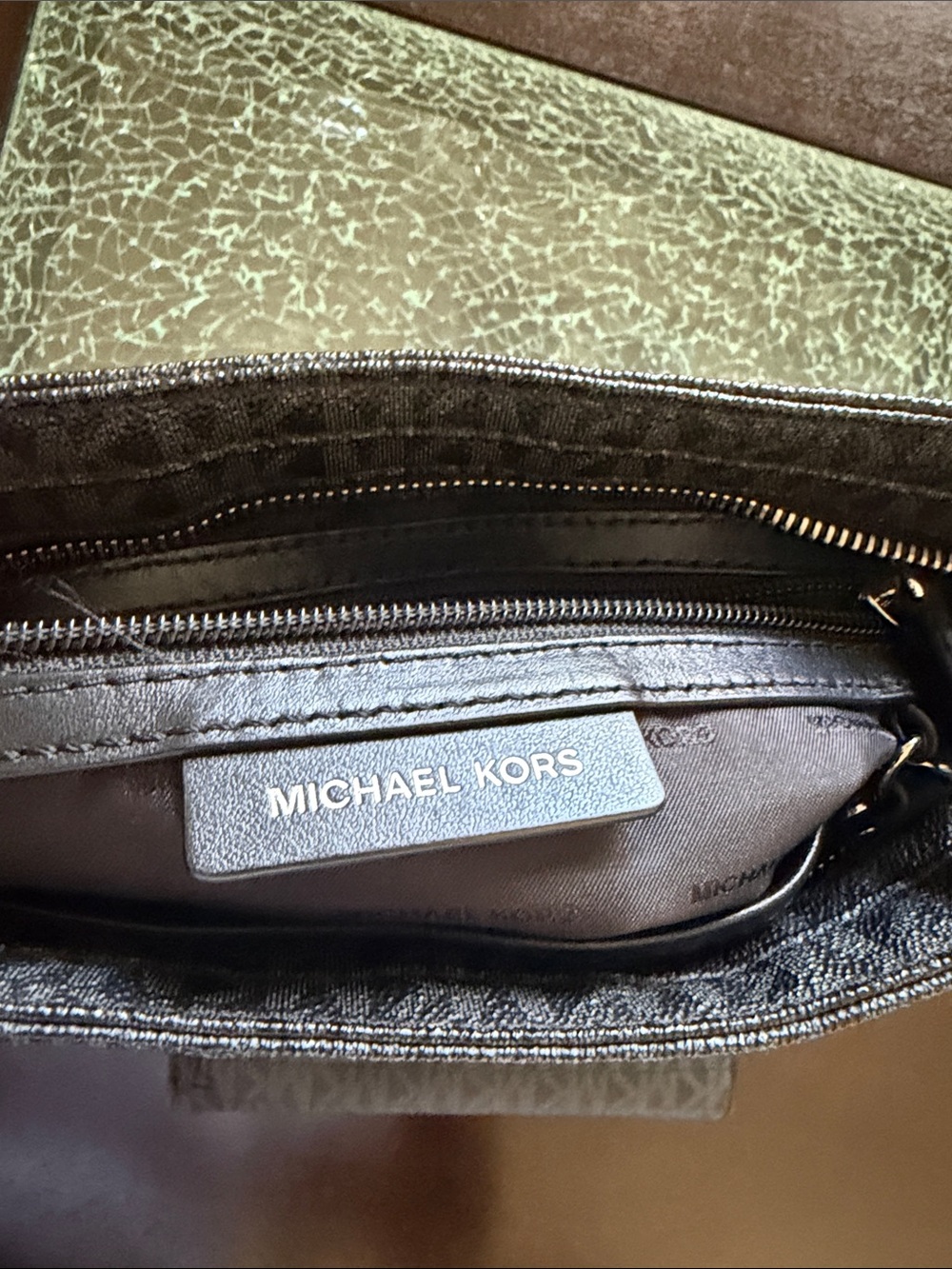 Michael Kors Black Signature Crossbody Bag with Matching Wallet - Picture 17 of 17